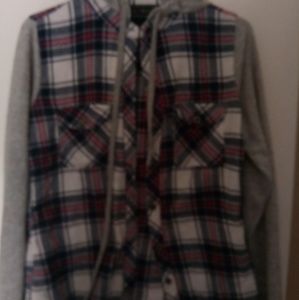Fitted flannel shirt with hood